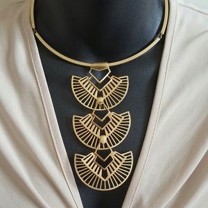 Stella & Dot BIB Collar necklace